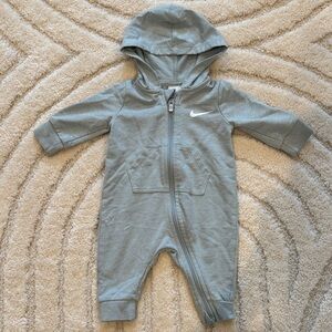 Nike Kids Gray Hooded Onsie